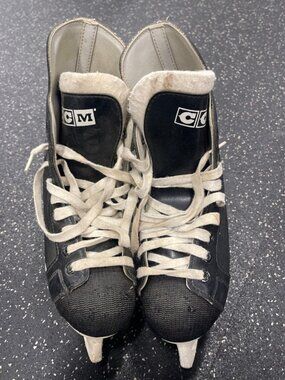 CCM junior ice hockey skates